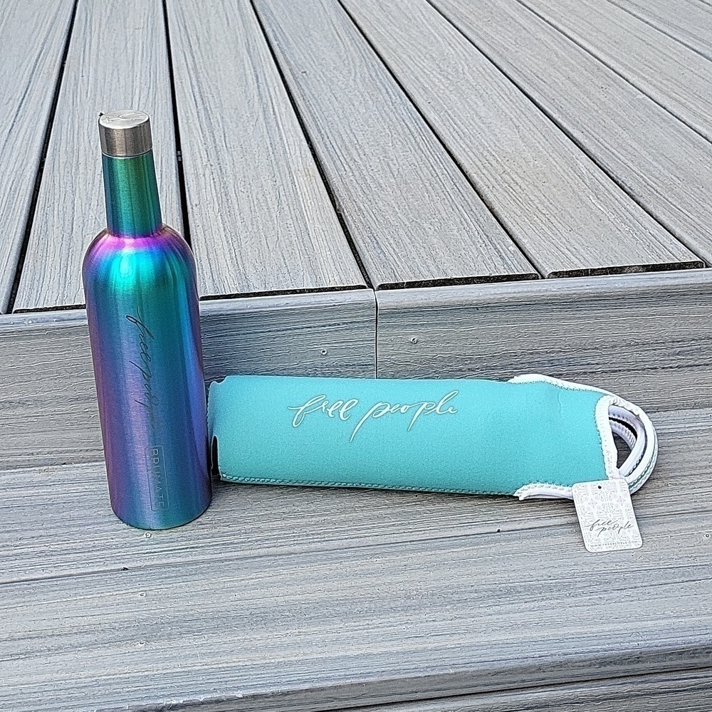 Free People Insulator Wine Bag Set NWT